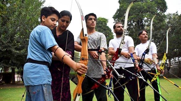 Traditional Greek Archery Gains Popularity in Khyber Pakhtunkhwa